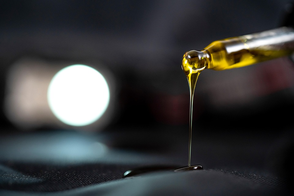 Sans nicotine : distinguer e-liquides, mélanges végétaux et démarche d'arrêt du tabac